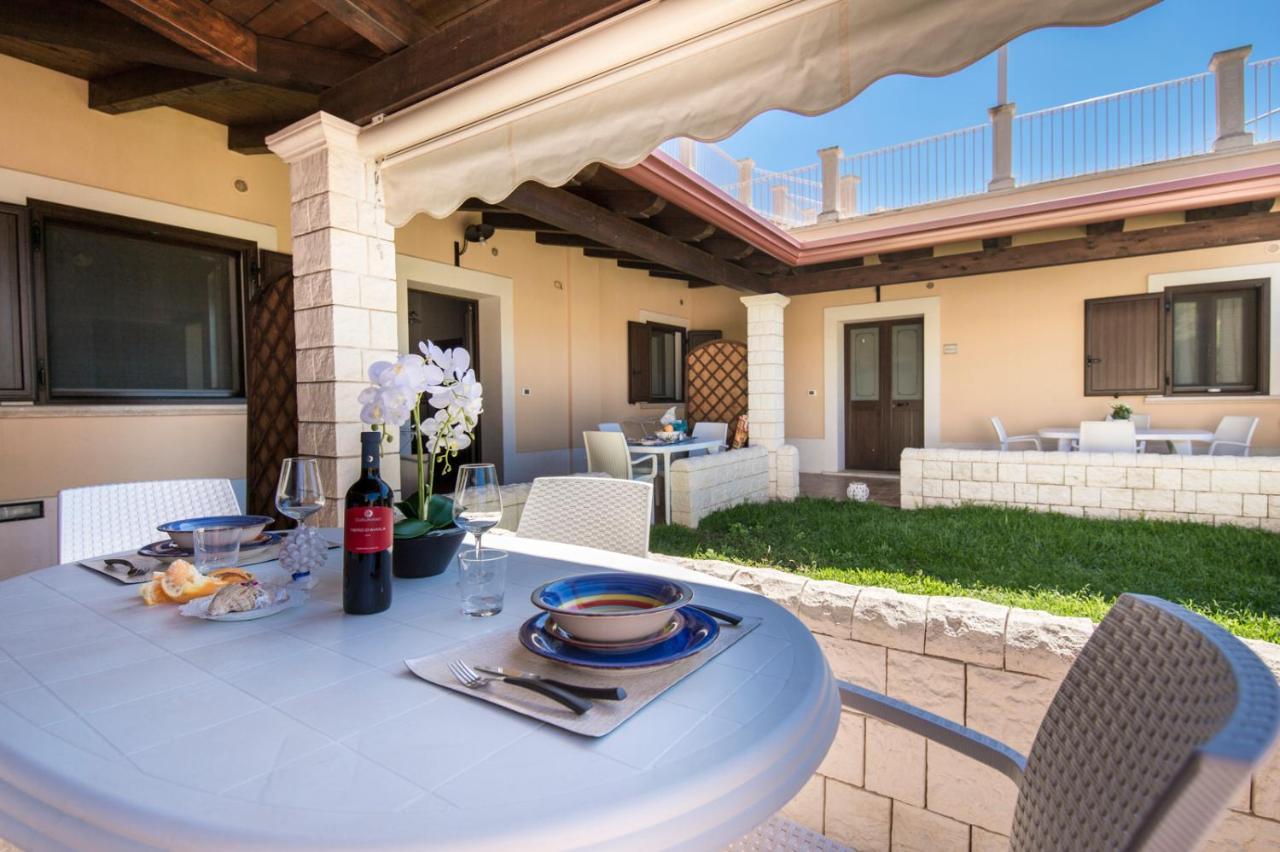 Villa Sajonara Elvira Fontane Bianche Bagian luar foto