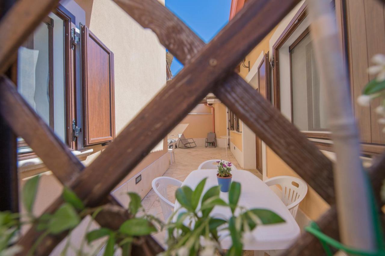 Villa Sajonara Elvira Fontane Bianche Bagian luar foto