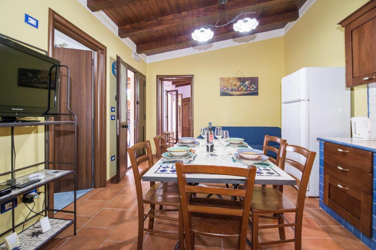 Villa Sajonara Elvira Fontane Bianche Bagian luar foto