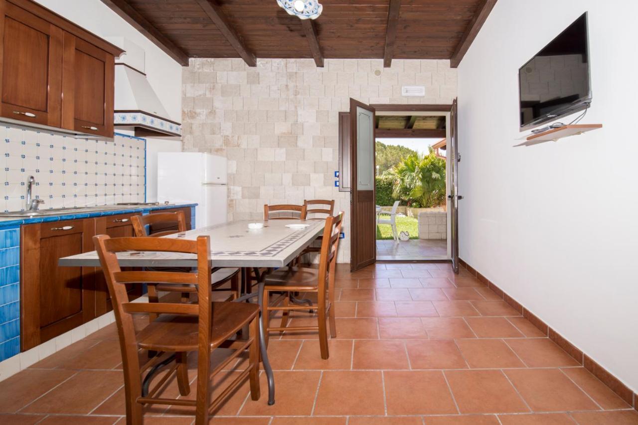 Villa Sajonara Elvira Fontane Bianche Bagian luar foto