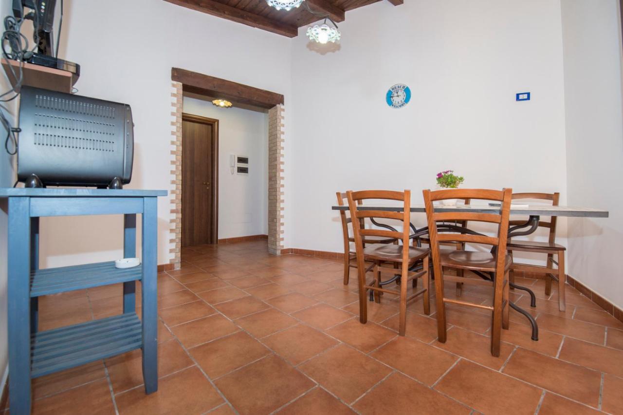 Villa Sajonara Elvira Fontane Bianche Bagian luar foto