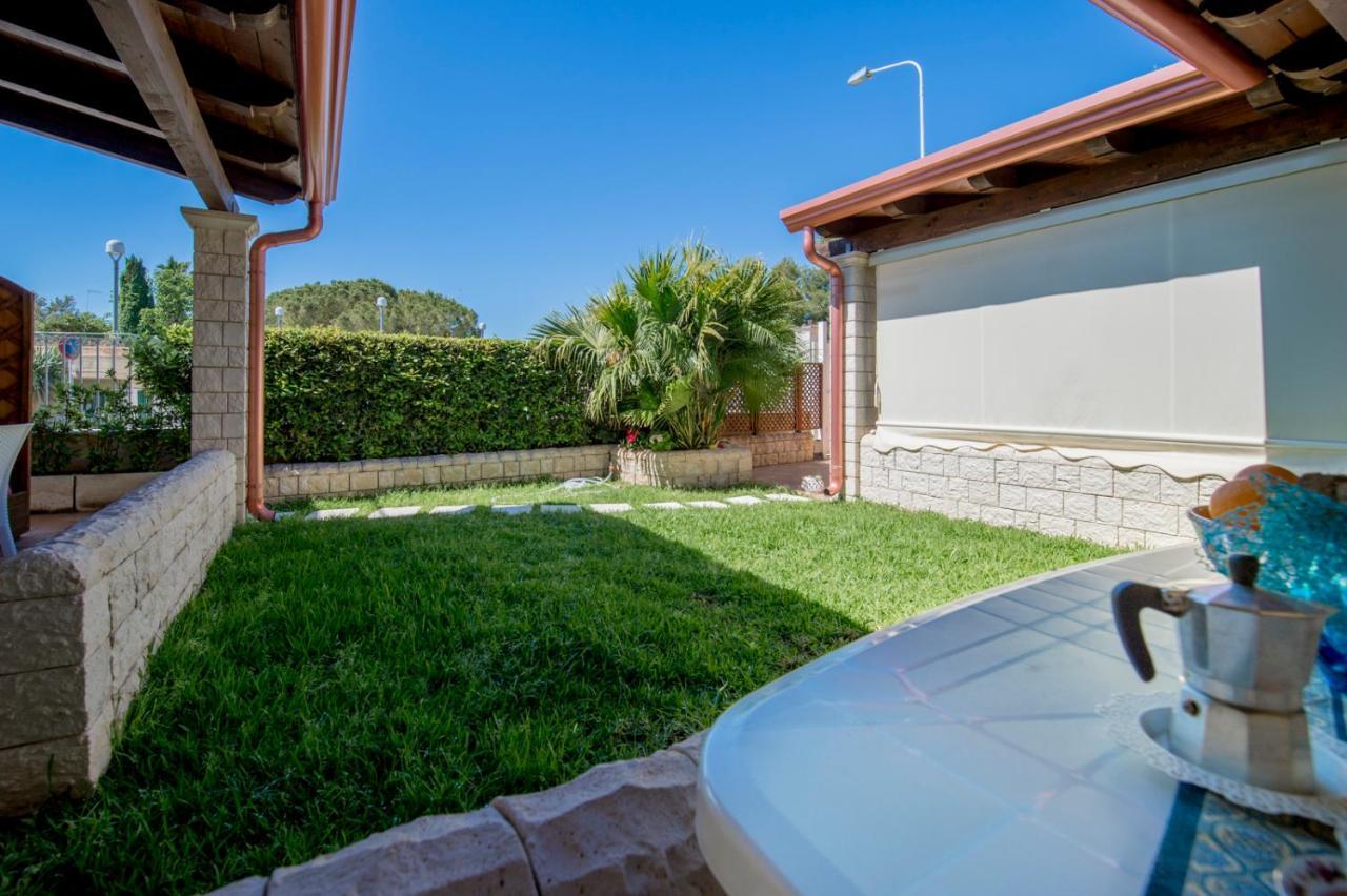 Villa Sajonara Elvira Fontane Bianche Bagian luar foto